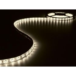 LED STRIP WARM WIT 3M 180 LEDS IP61 ZELFKLEVEND INCL. 12VDCADAPTER