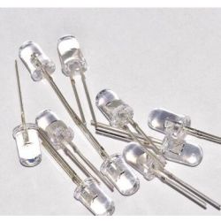 SET 5MM LEDS KOUD WIT SUPER FEL 3.3V 50MA 70000MCD 10 STUKS