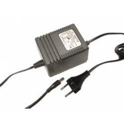 ADAPTER 5VDC 2000MA NIET GESTABLISEERD