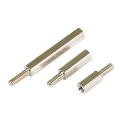 AFSTANDBUS M4  5MM INWENDIG/UITWENDIG 10 STUKS SLEUTEL 7.0MM