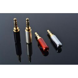 JACKPLUG 3.5MM STEREO VERGULD SMALLE UITVOERING